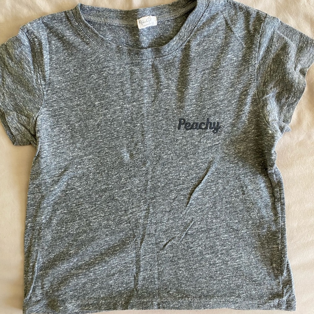 Cropped Graphic Tee!
